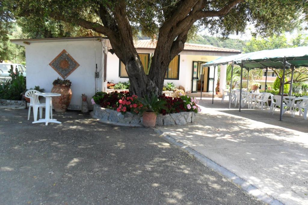 Residence Heaven Ricadi Exterior foto